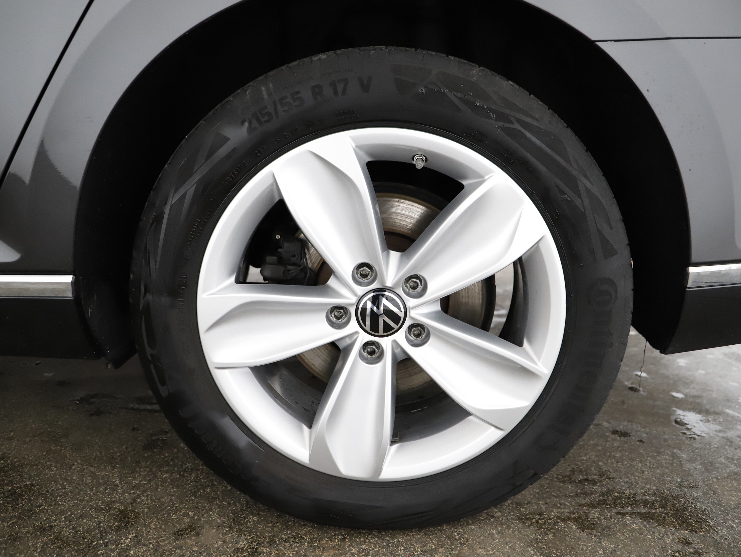 VW Passat Variant 2.0 TDI BMT Elegance | Bild 22 von 23