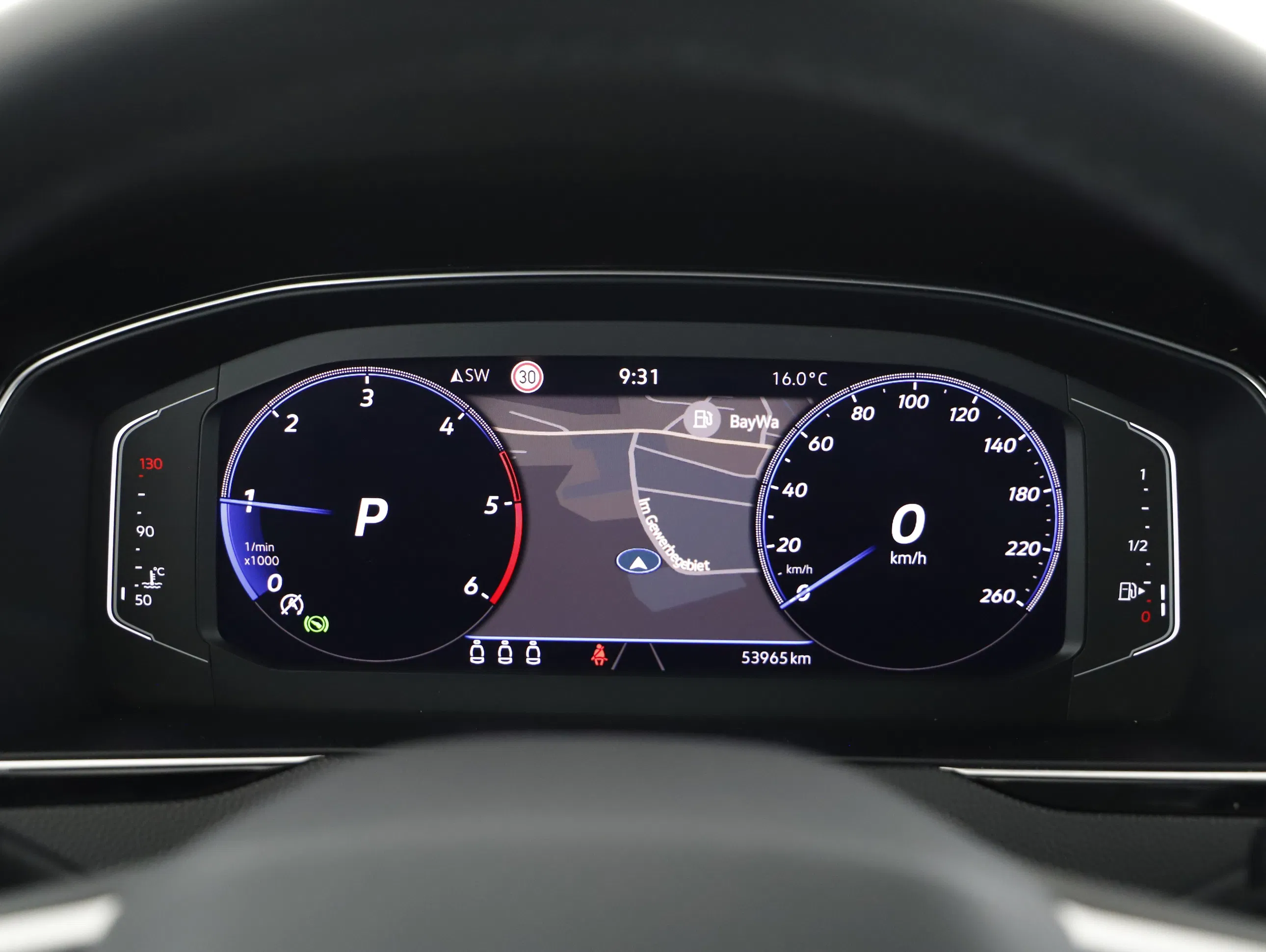 VW Passat Variant 2.0 TDI BMT Elegance | Bild 6 von 23