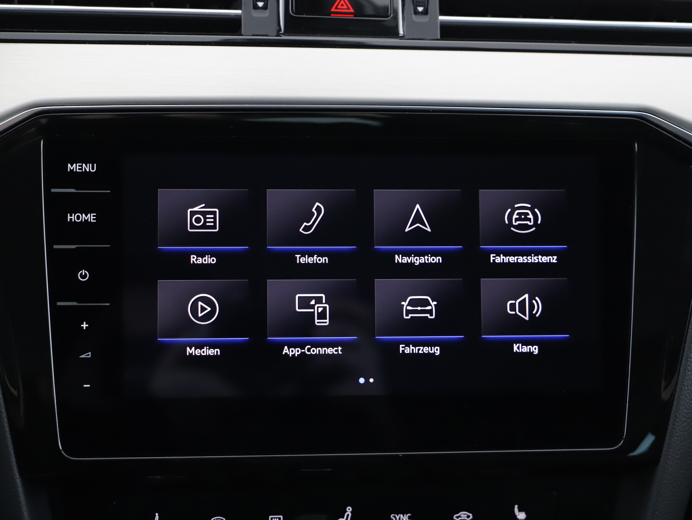 VW Passat Variant 2.0 TDI BMT Elegance | Bild 7 von 23