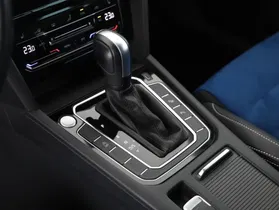 VW Passat Variant 2.0 TDI BMT Elegance | Thumbnail 12 von 23