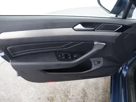 VW Passat Variant 2.0 TDI BMT Elegance | Thumbnail 3 von 23