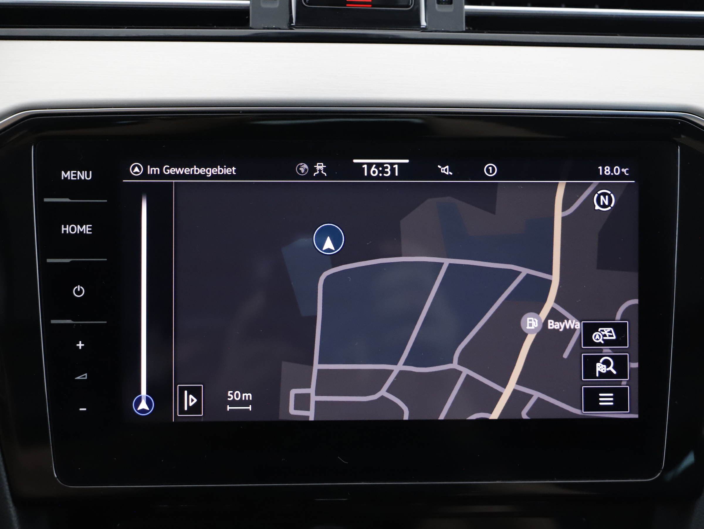VW Passat Variant 2.0 TDI BMT Elegance | Bild 16 von 23