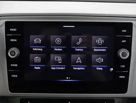 VW Passat Variant 2.0 TDI BMT | Thumbnail 12 von 31