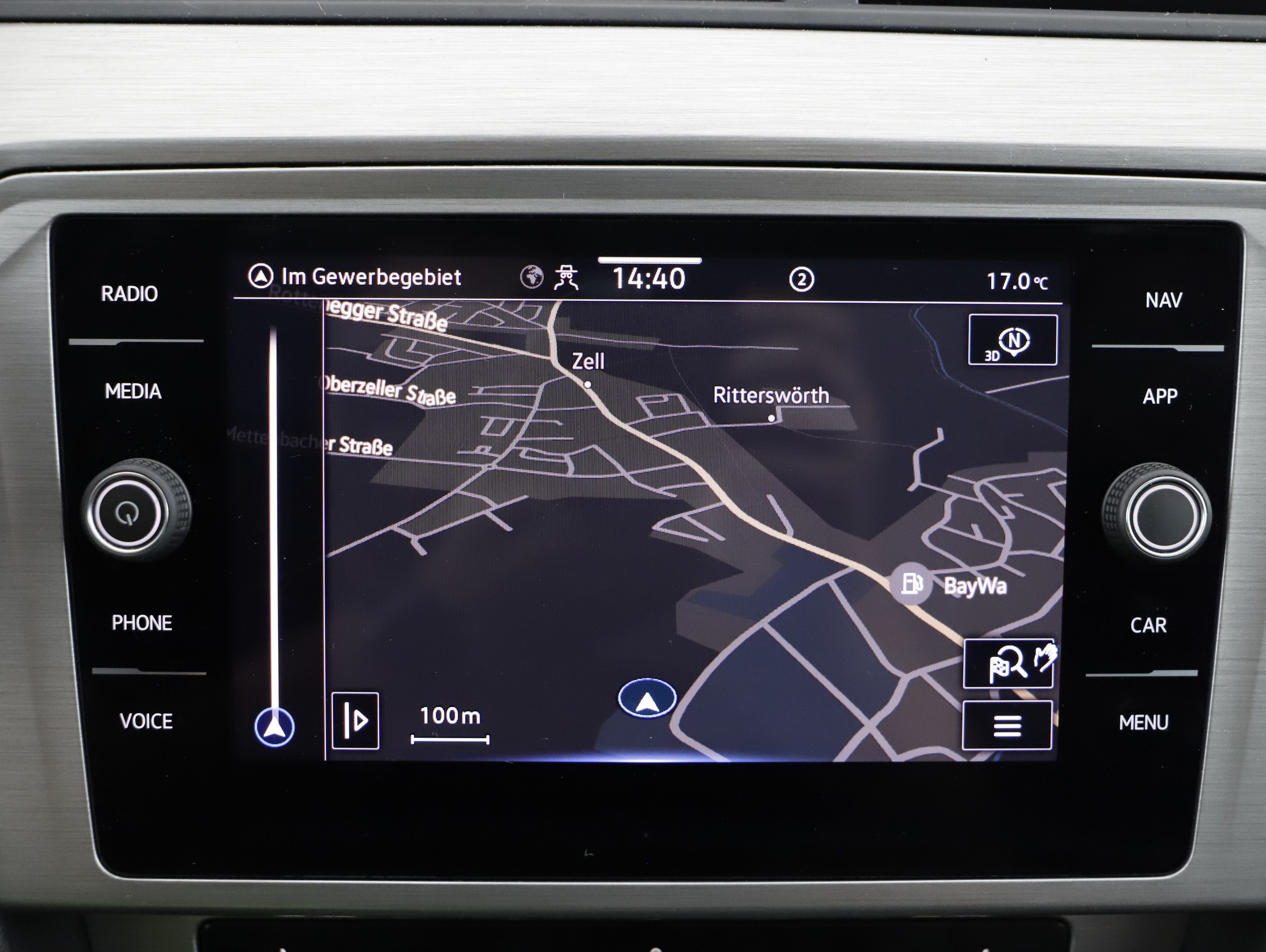 VW Passat Variant 2.0 TDI BMT | Bild 13 von 31