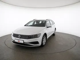 VW Passat Variant 2.0 TDI BMT | Thumbnail 24 von 31
