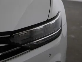 VW Passat Variant 2.0 TDI BMT | Thumbnail 25 von 31