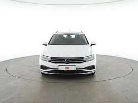 VW Passat Variant 2.0 TDI BMT | Thumbnail 27 von 31