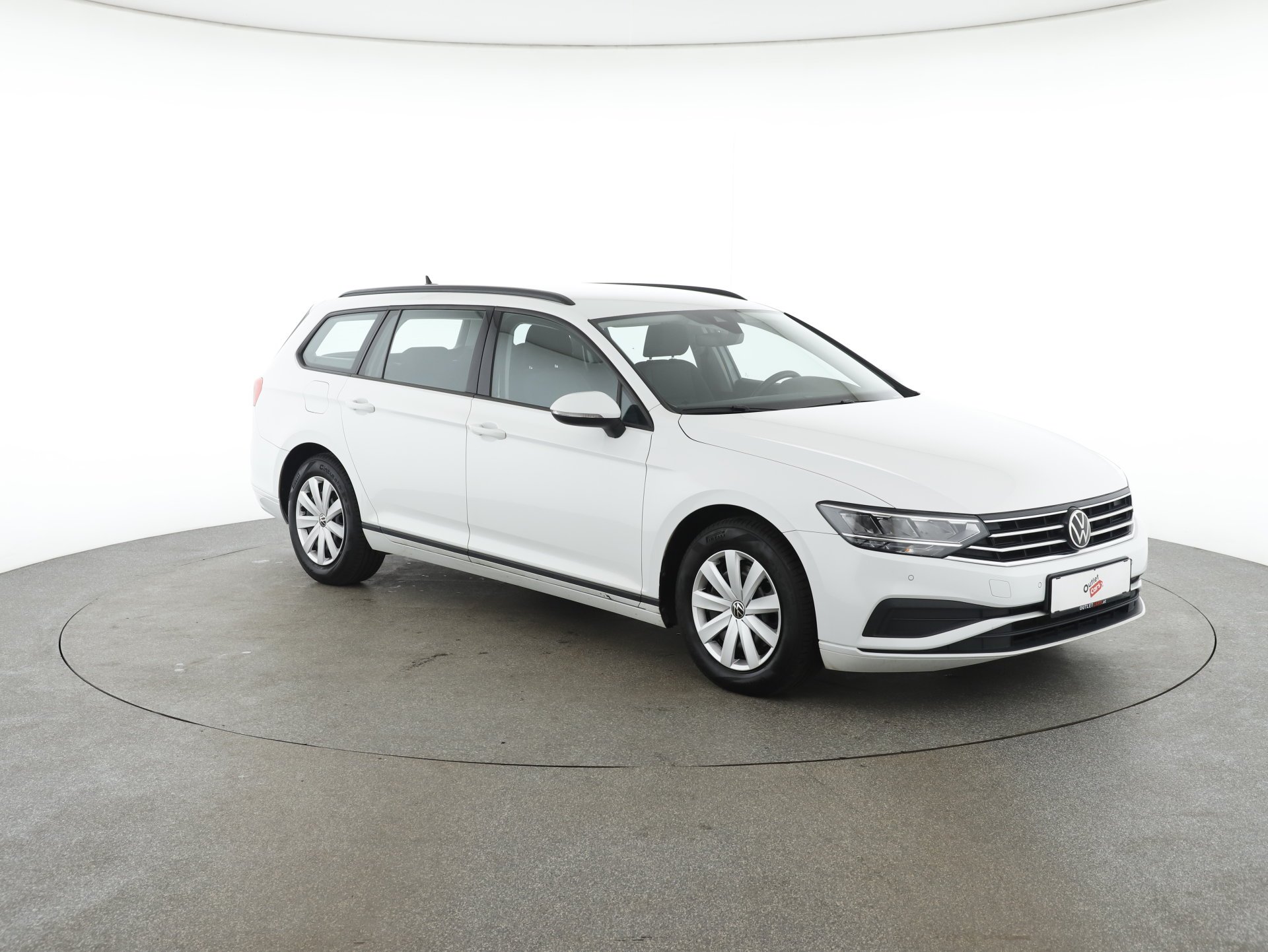 VW Passat Variant 2.0 TDI BMT | Bild 28 von 31