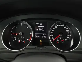 VW Passat Variant 2.0 TDI BMT | Thumbnail 9 von 31