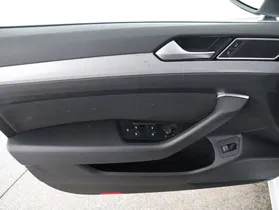 VW Passat Variant 2.0 TDI BMT Business | Thumbnail 2 von 10