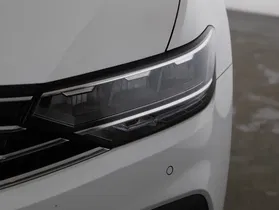 VW Passat Variant 2.0 TDI BMT Business | Thumbnail 9 von 10