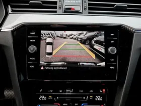 VW Passat 2.0 TDI Business DSG | Thumbnail 17 von 19