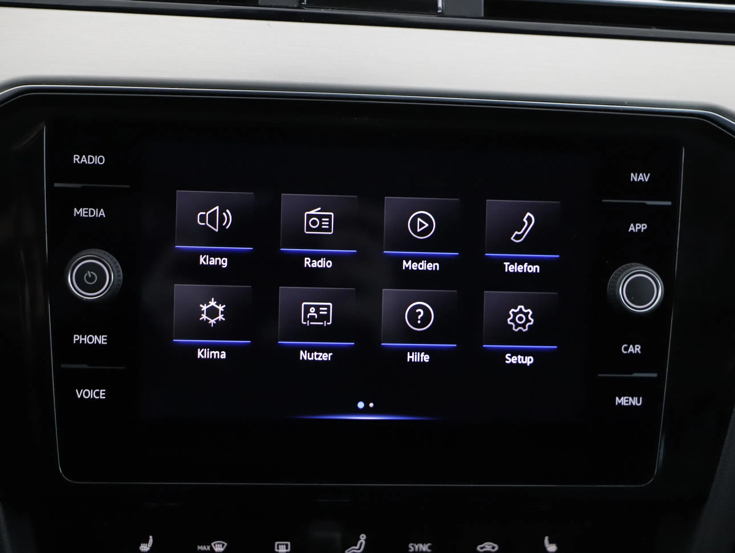 VW Passat Var. 2.0 TDI Eleg DSG | Bild 14 von 22
