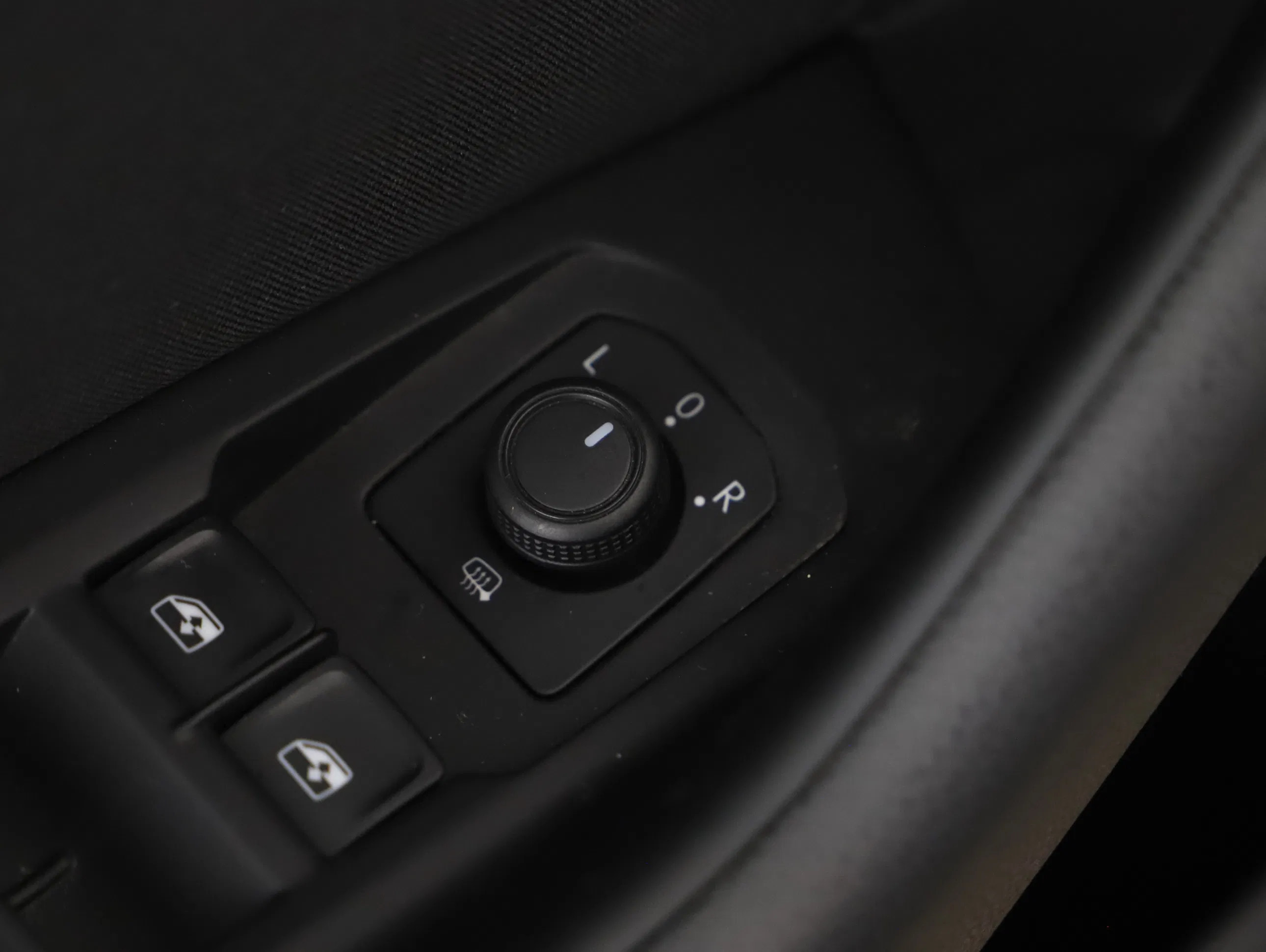 VW Passat Variant 2.0 TDI BMT | Bild 12 von 31