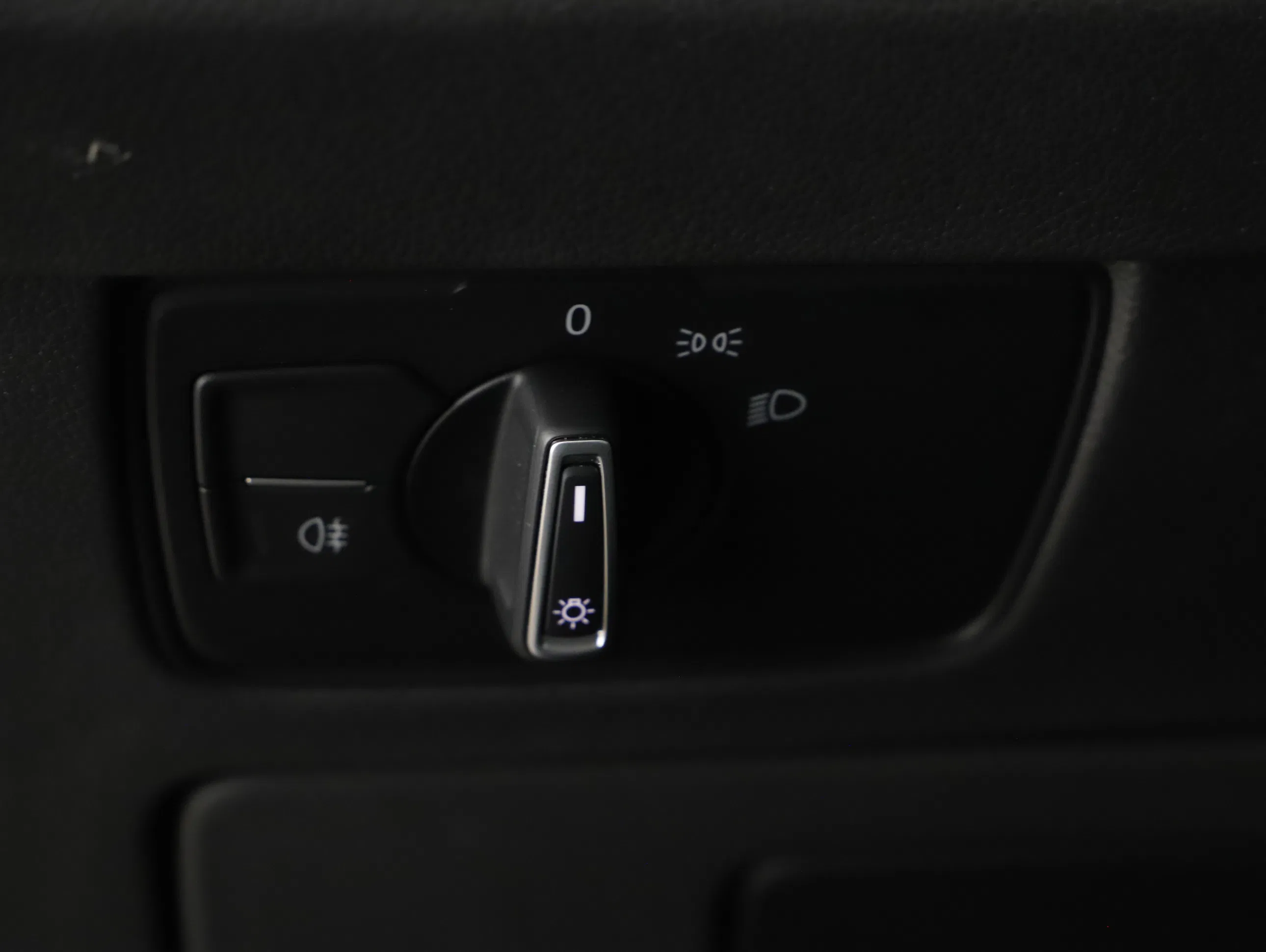 VW Passat Variant 2.0 TDI BMT | Bild 13 von 31