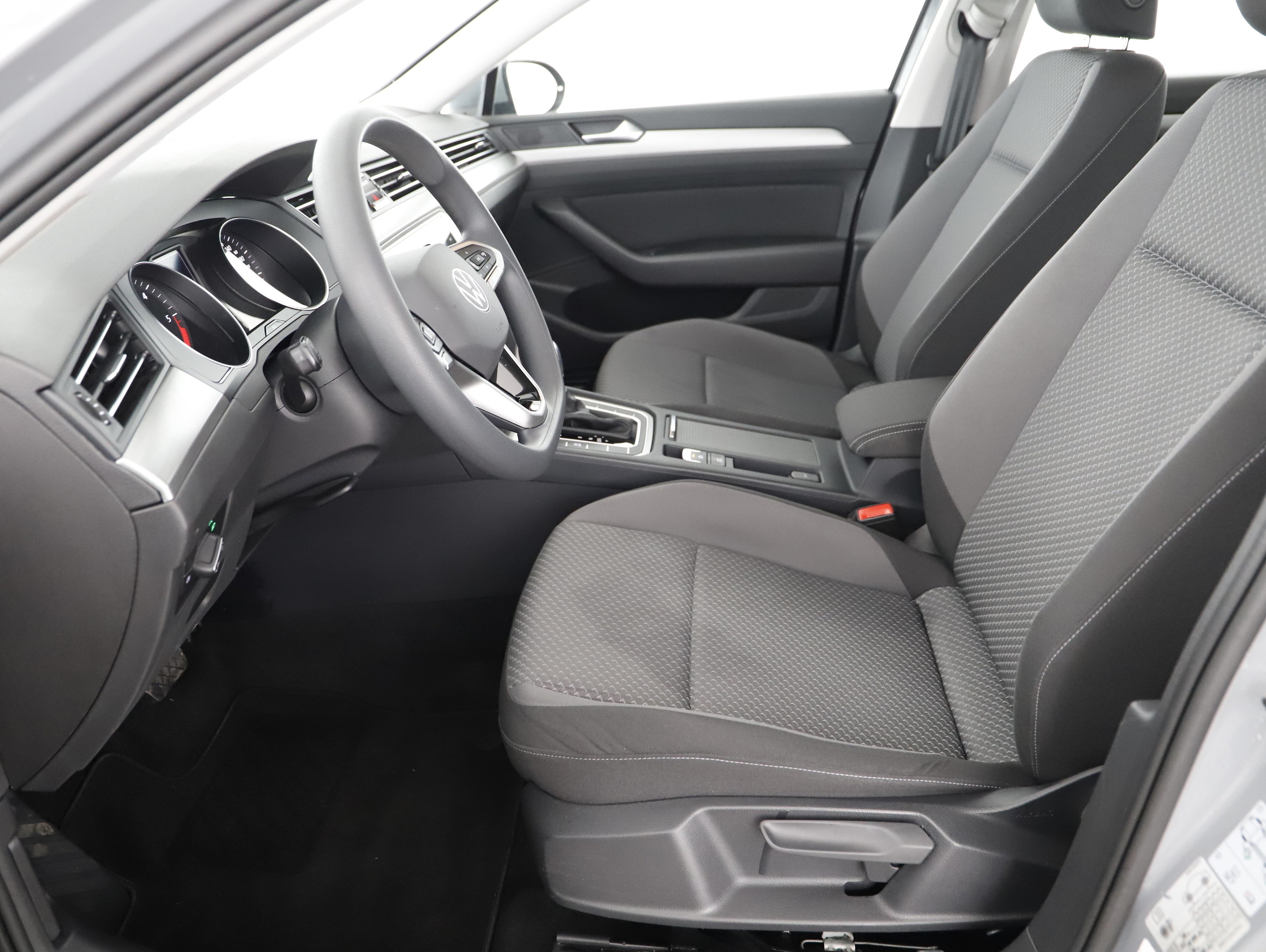 VW Passat Variant 2.0 TDI BMT | Bild 14 von 31