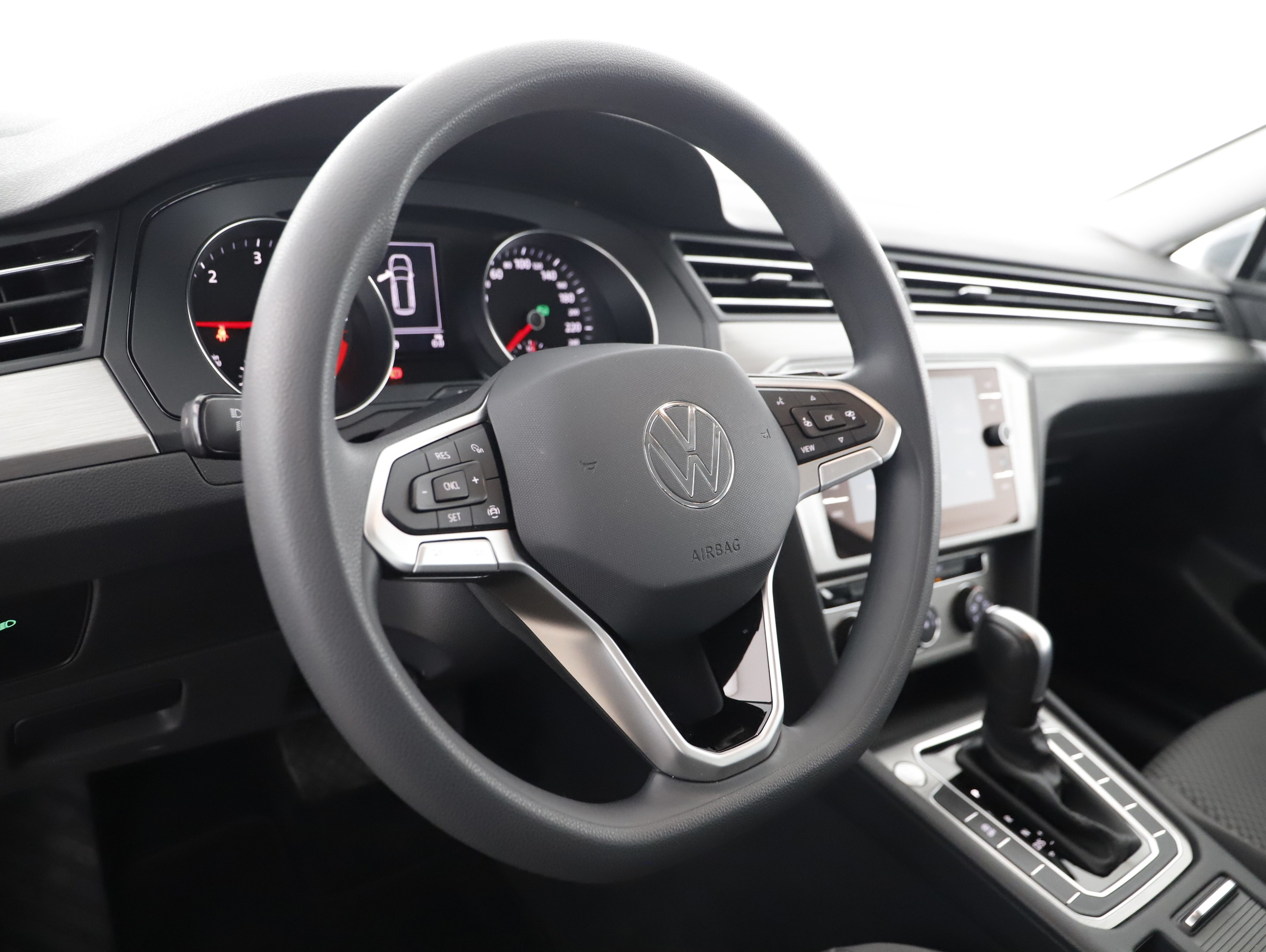 VW Passat Variant 2.0 TDI BMT | Bild 17 von 31