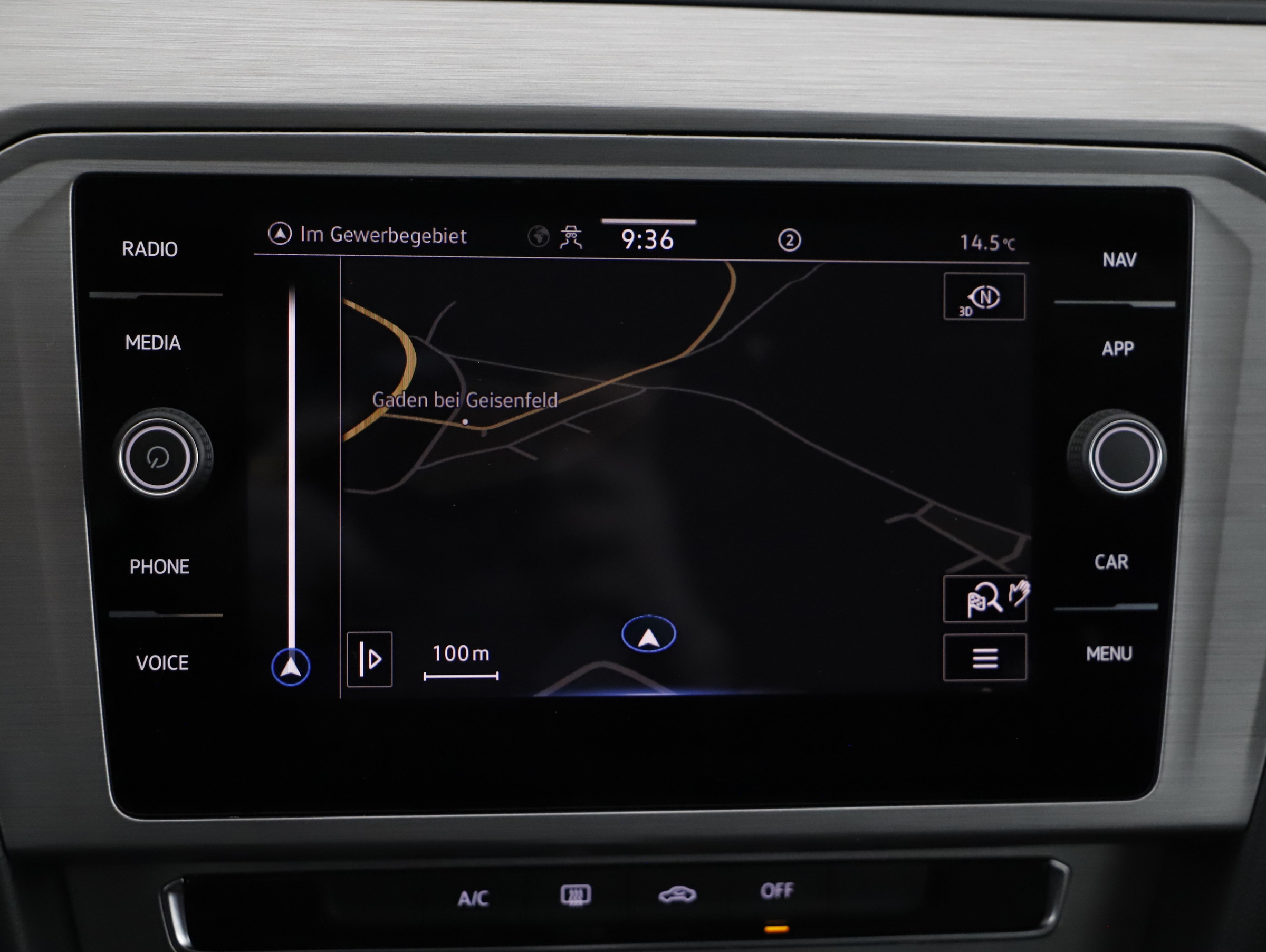 VW Passat Variant 2.0 TDI BMT | Bild 21 von 31