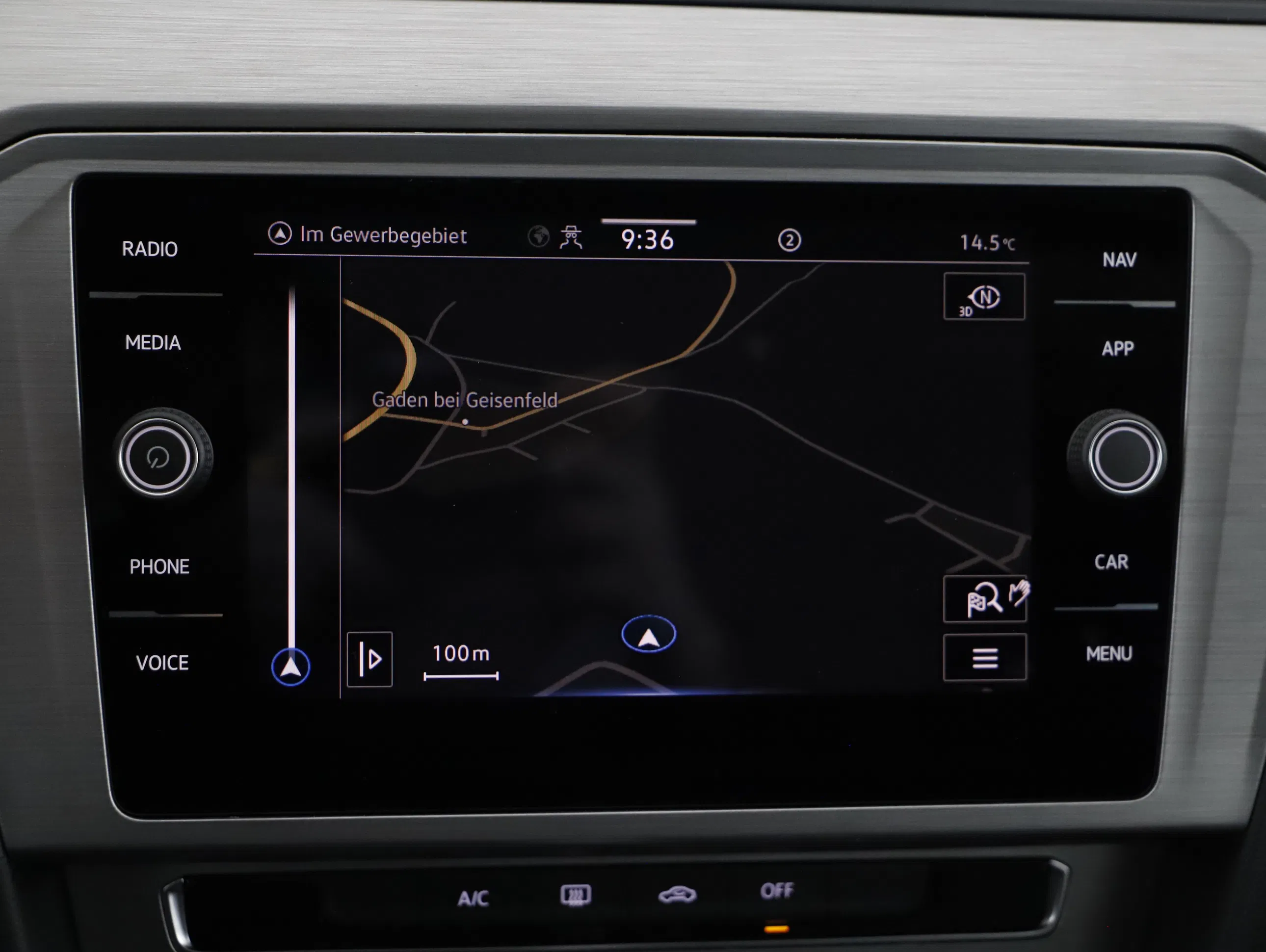 VW Passat Variant 2.0 TDI BMT | Bild 21 von 31