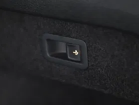 VW Passat Variant 2.0 TDI BMT | Thumbnail 27 von 31