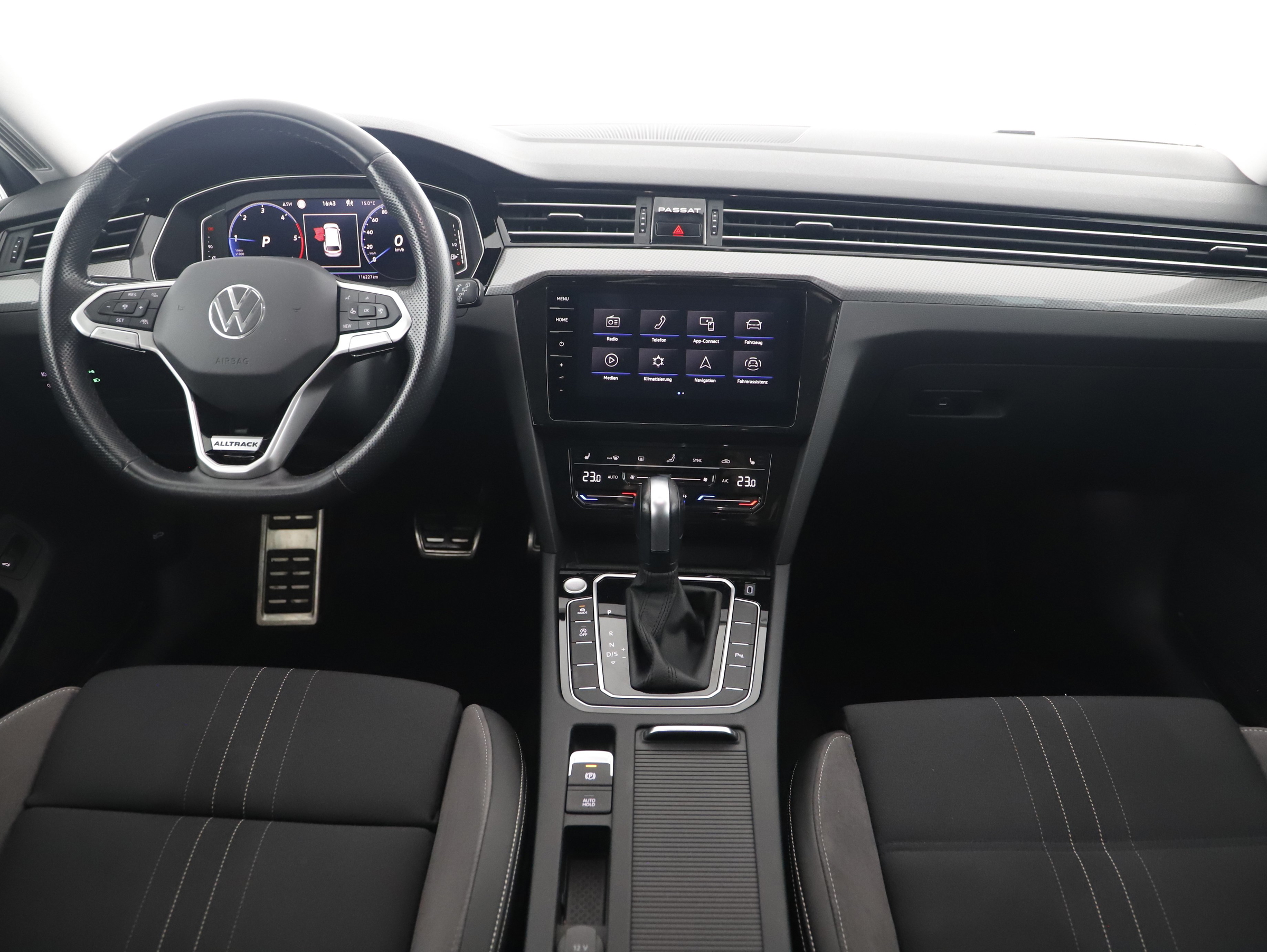 VW Passat Variant 2.0 TDI 4Motion BMT Alltrack | Bild 3 von 7