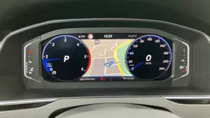 VW Passat Variant 2.0 TDI | Thumbnail 14 von 26