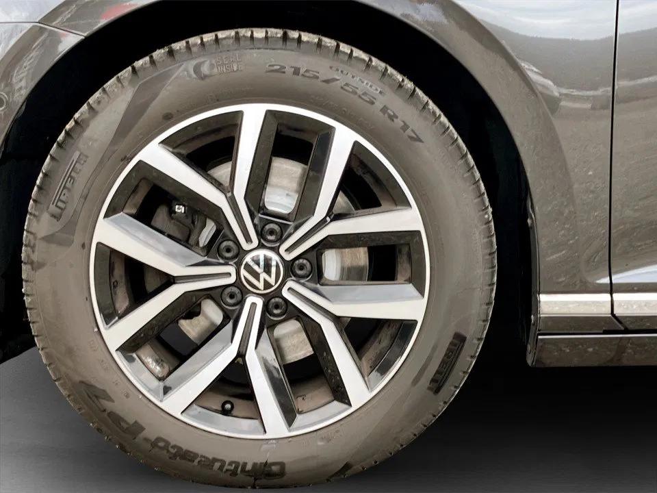 VW Passat Variant 2.0 TDI | Bild 7 von 26