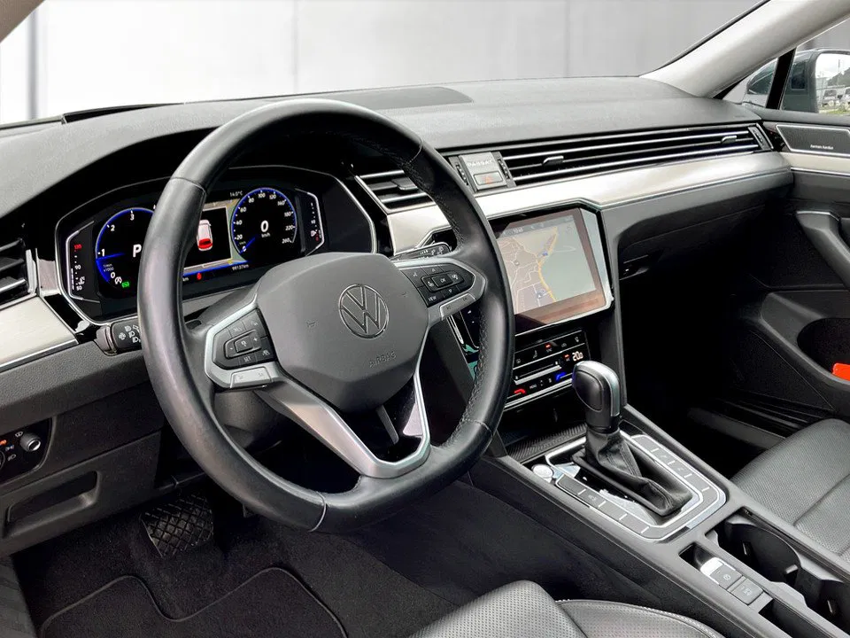 VW Passat Variant 2.0 TDI | Bild 12 von 26
