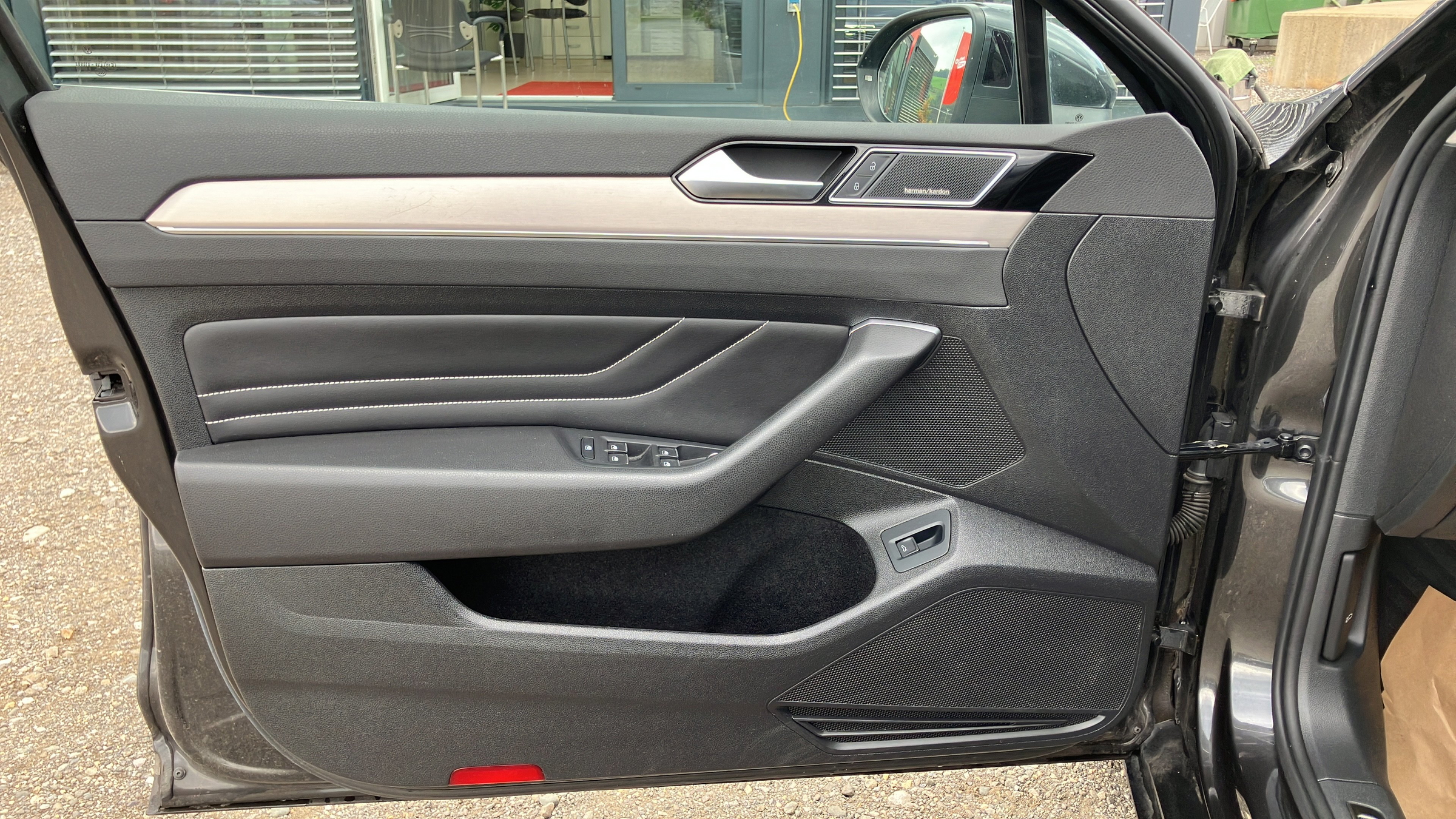 VW Passat Variant 2.0 TDI | Bild 8 von 26