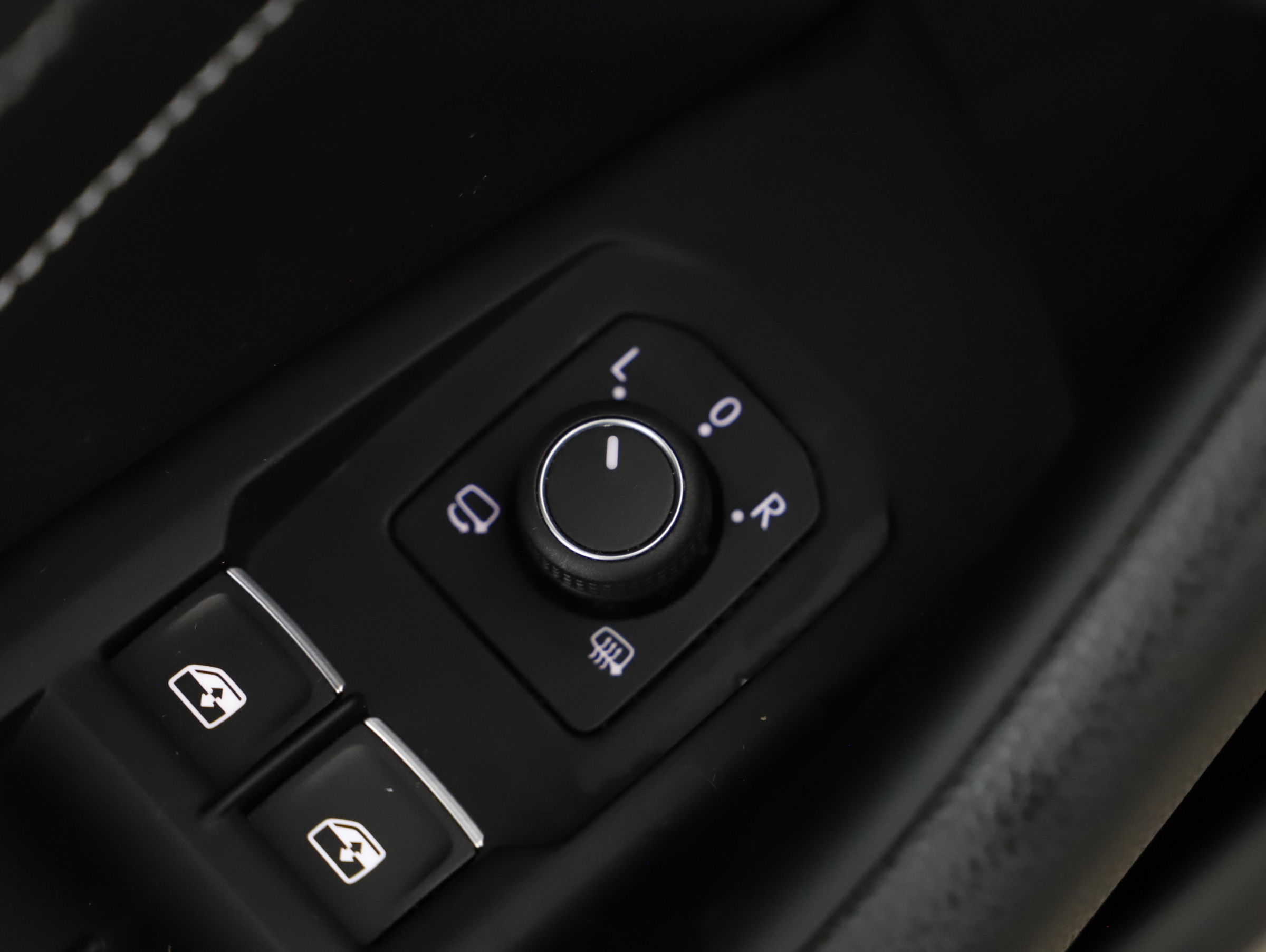 VW Passat Variant 2.0 TDI 4Motion BMT Alltrack | Bild 12 von 30