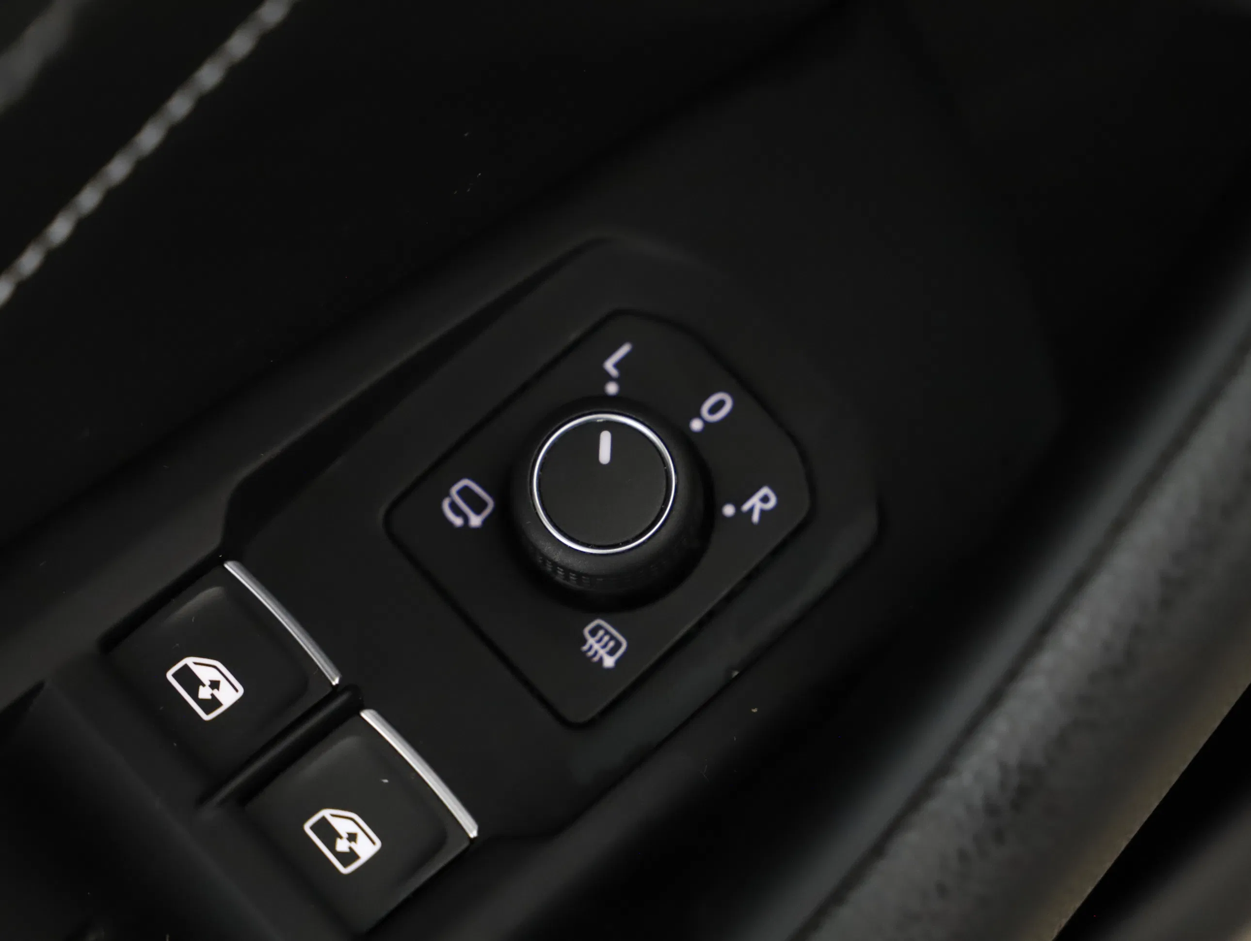 VW Passat Variant 2.0 TDI 4Motion BMT Alltrack | Bild 12 von 30