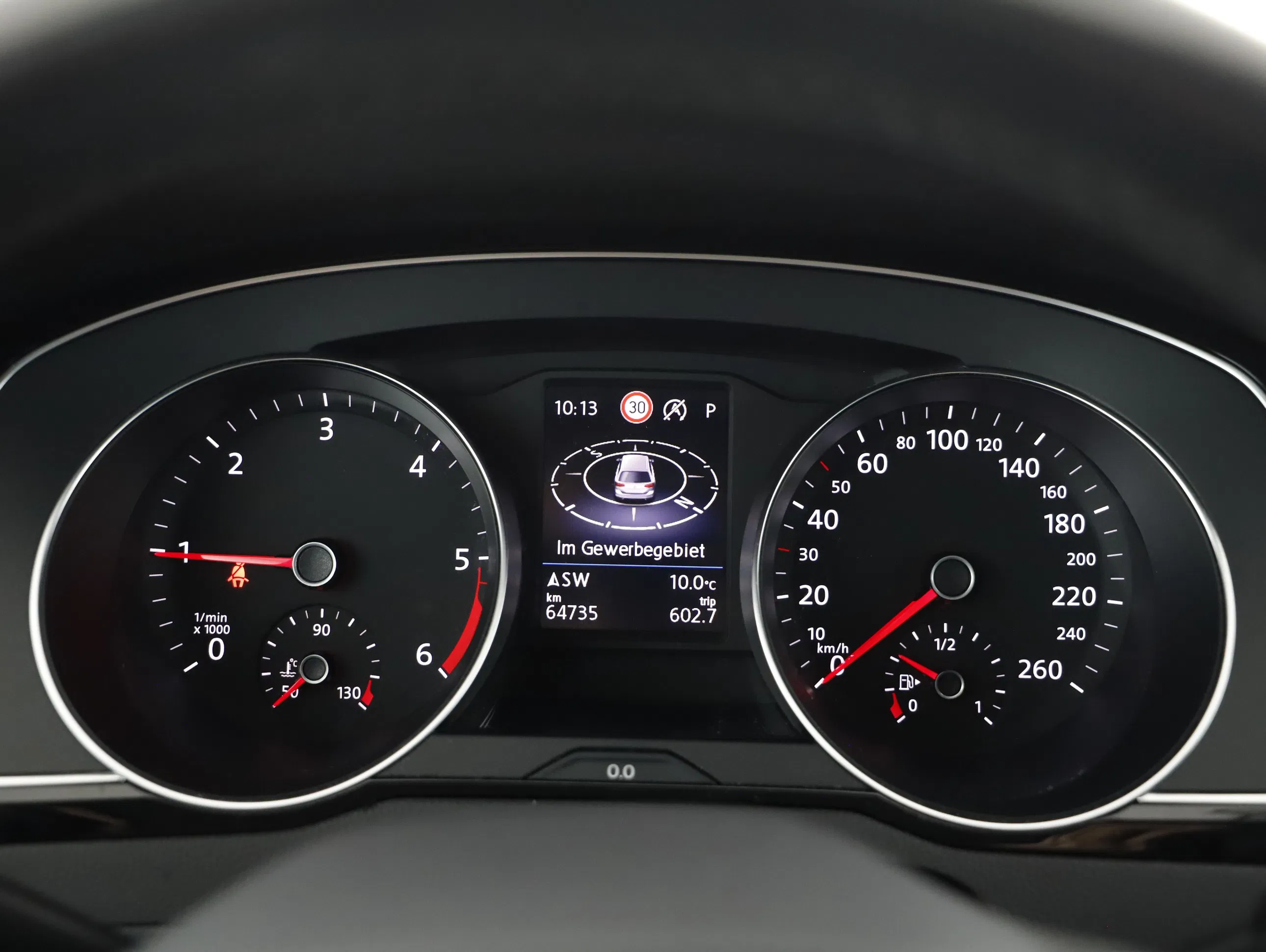 VW Passat Variant 2.0 TDI 4Motion BMT Alltrack | Bild 16 von 30