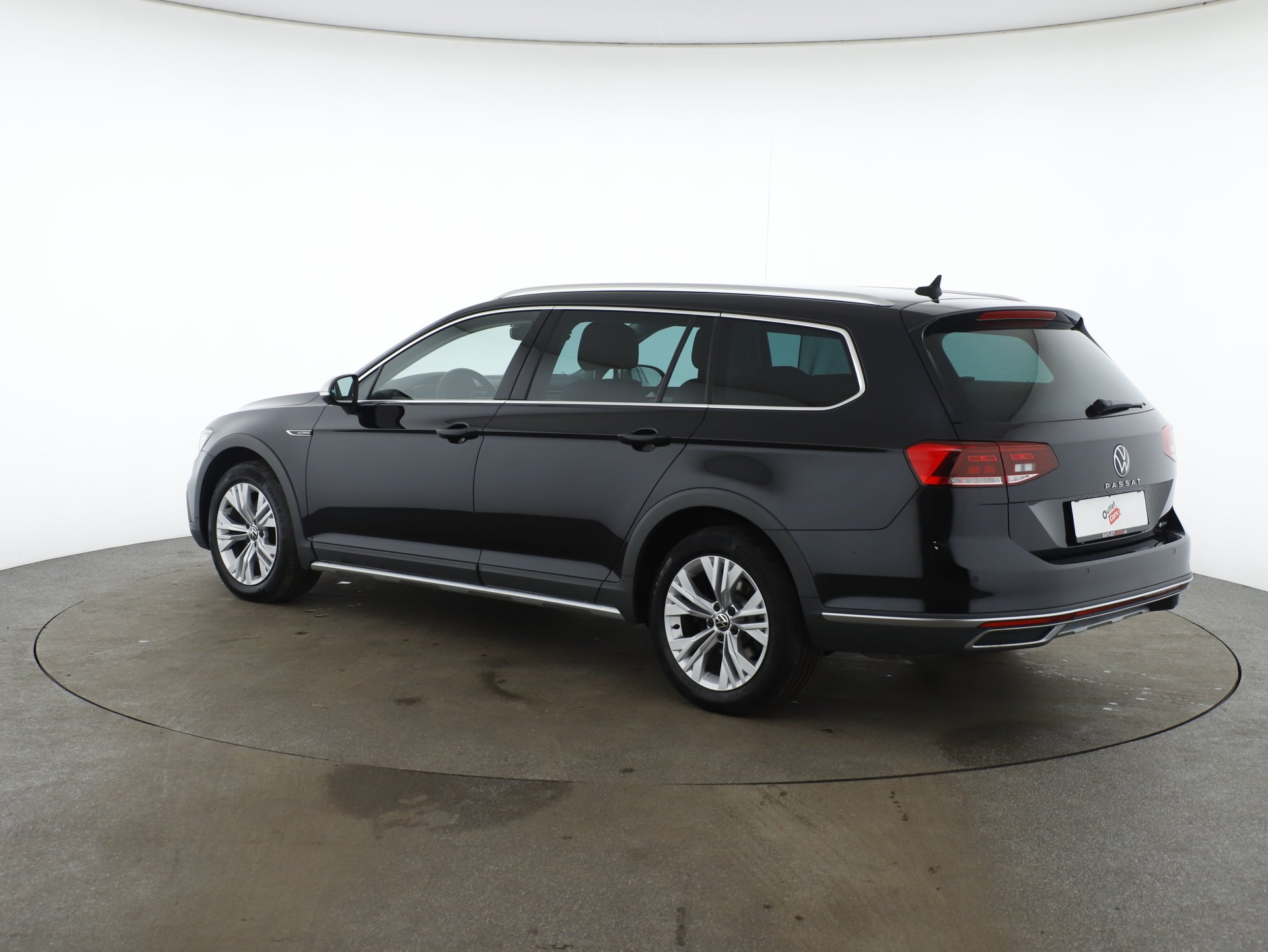 VW Passat Variant 2.0 TDI 4Motion BMT Alltrack | Bild 8 von 30