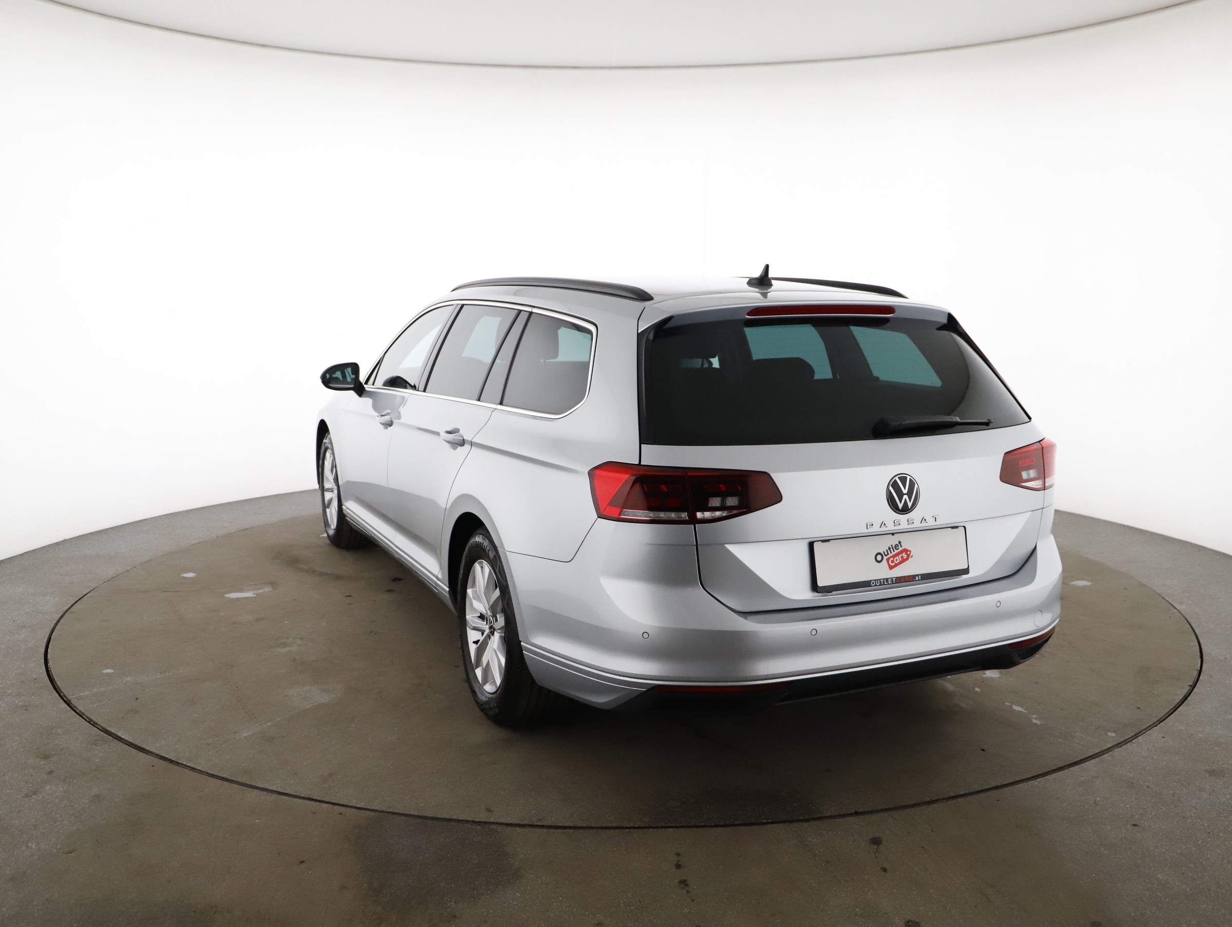 VW Passat Var. 2.0 TDI Bus. DSG | Bild 21 von 25