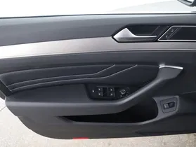 VW Passat Variant 2.0 TDI BMT Elegance | Thumbnail 14 von 21