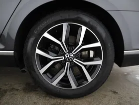 VW Passat Variant 2.0 TDI BMT Elegance | Thumbnail 20 von 21