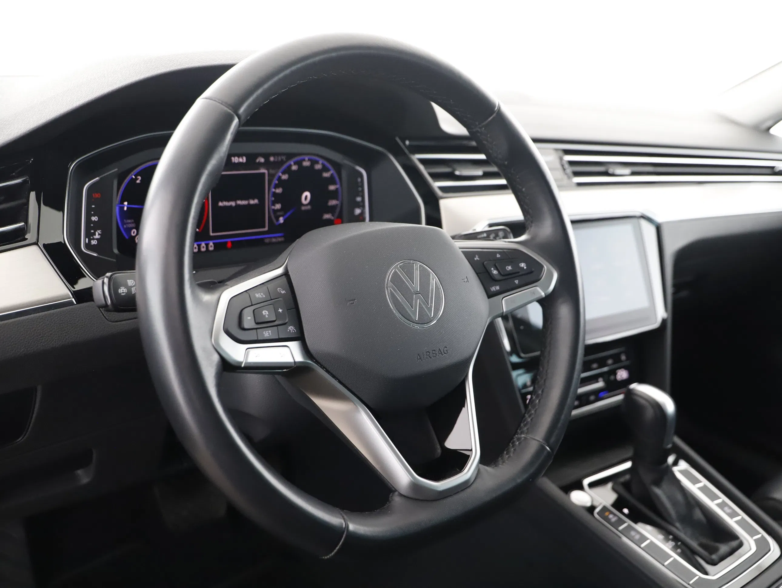 VW Passat Variant 2.0 TDI BMT Elegance | Bild 4 von 21