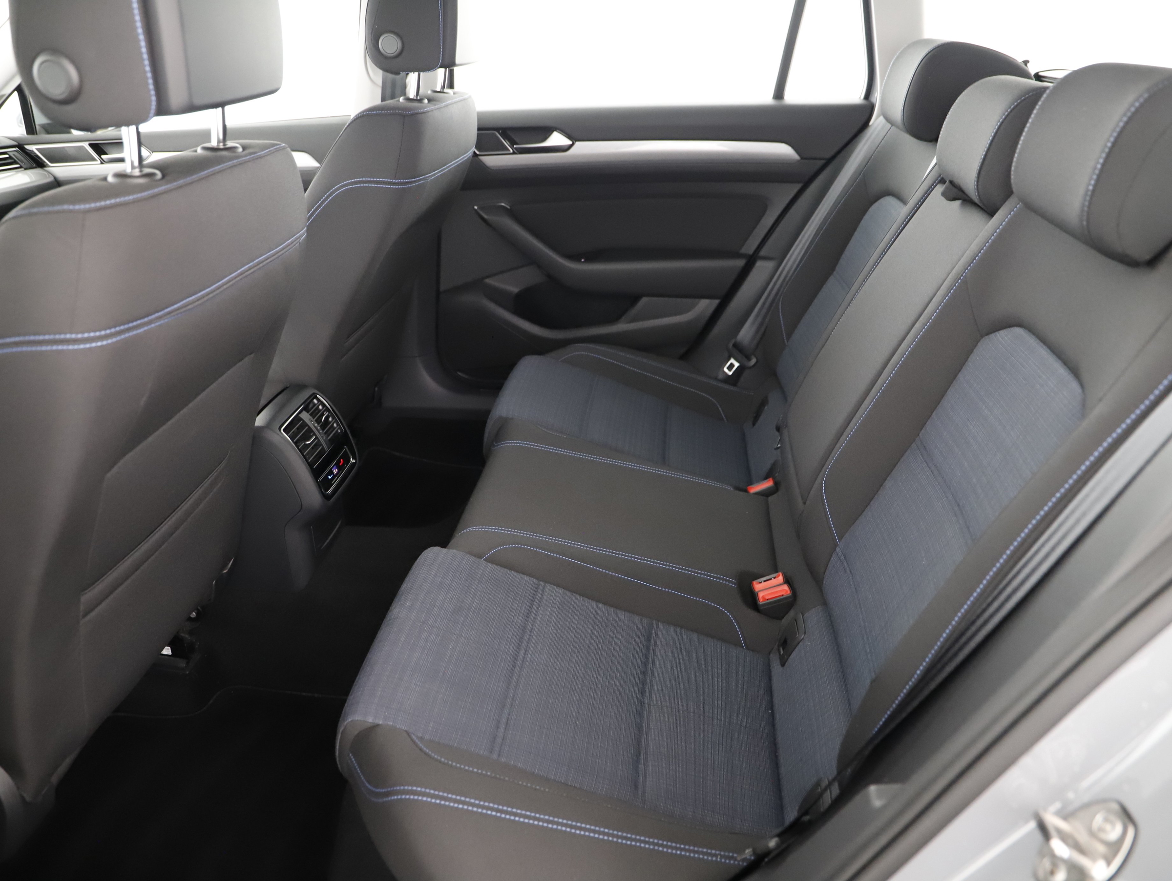 VW Passat Variant 1.4 TSI GTE | Bild 18 von 22