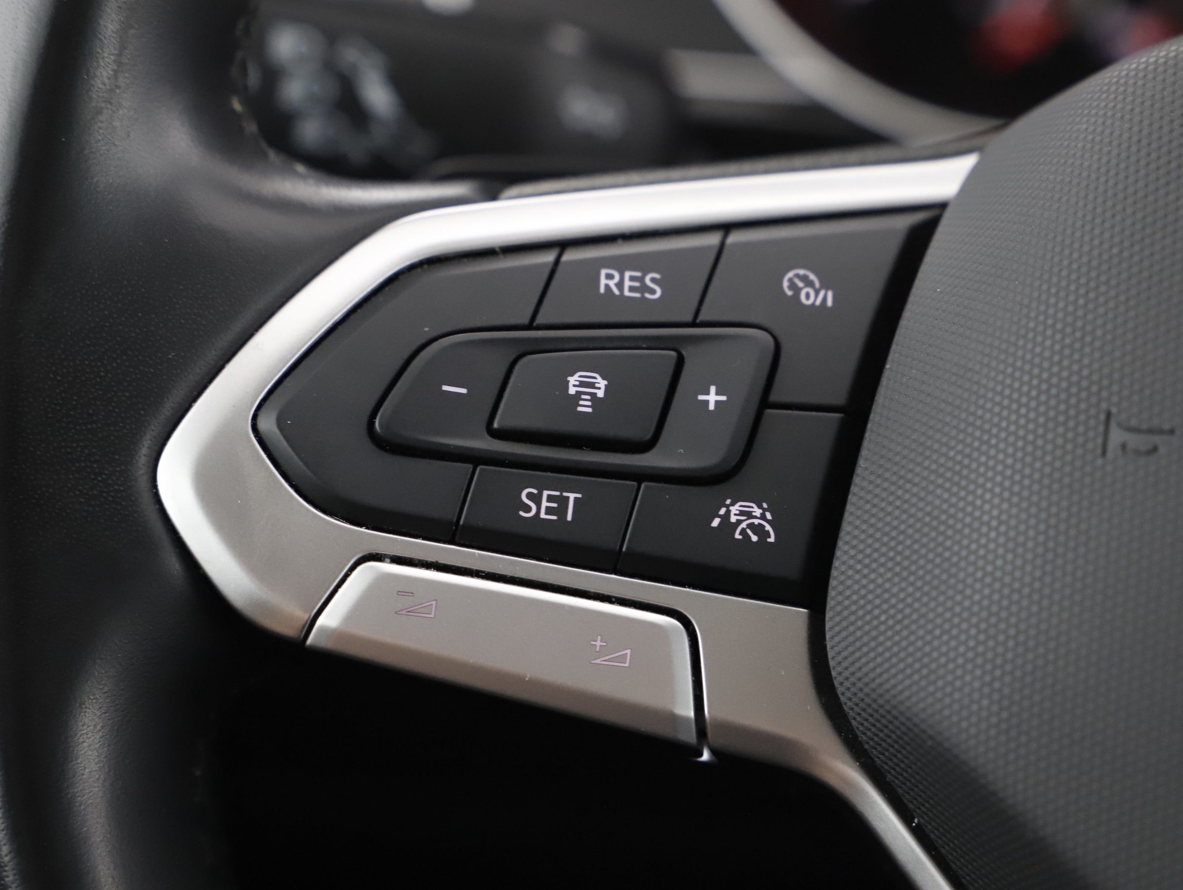 VW Passat Variant Business TDI DSG | Bild 11 von 23