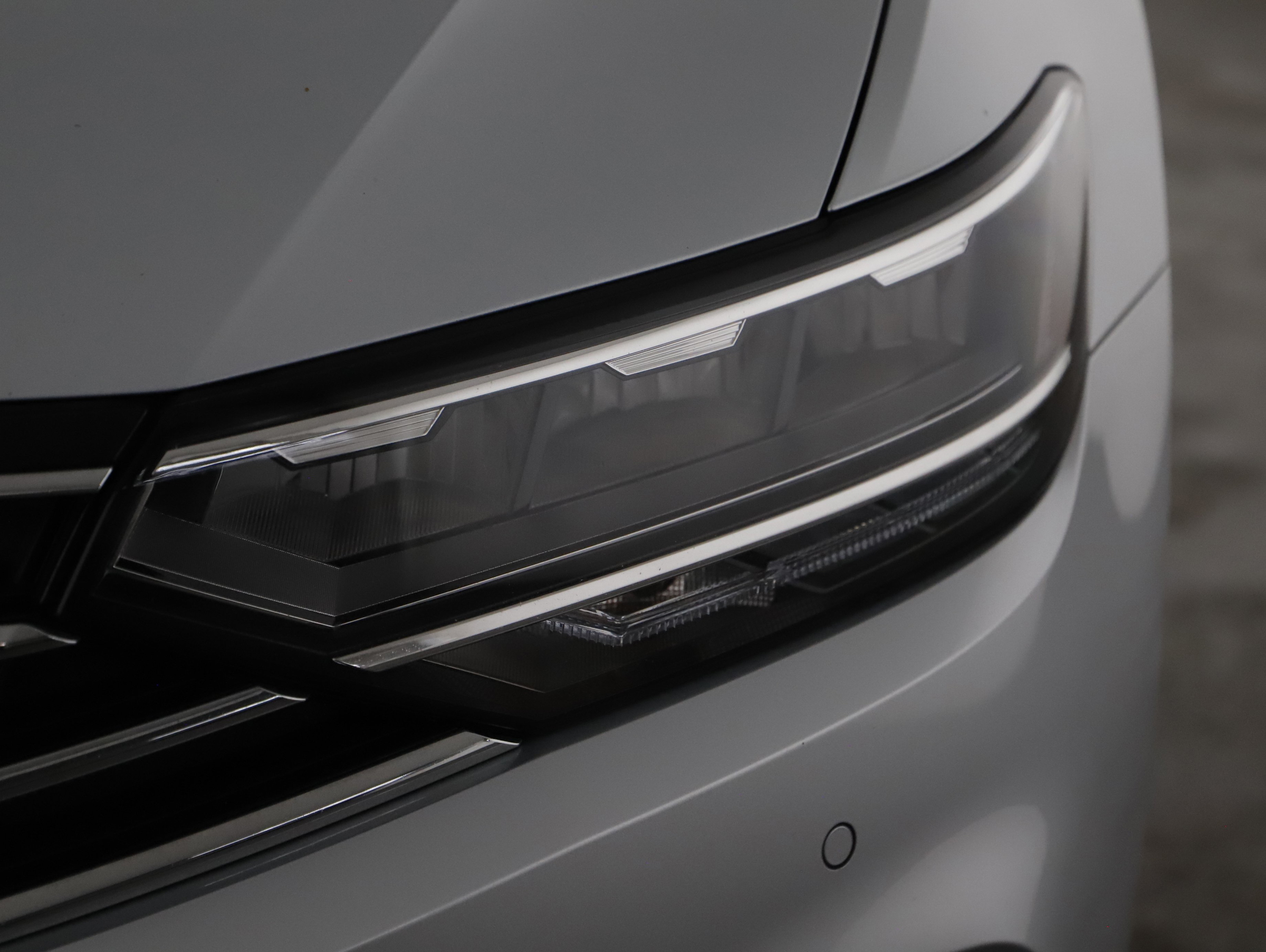 VW Passat Variant Business TDI DSG | Bild 21 von 23