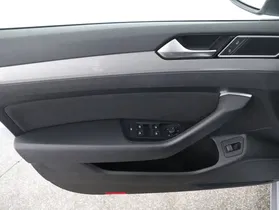 VW Passat Variant Business TDI DSG | Thumbnail 5 von 23
