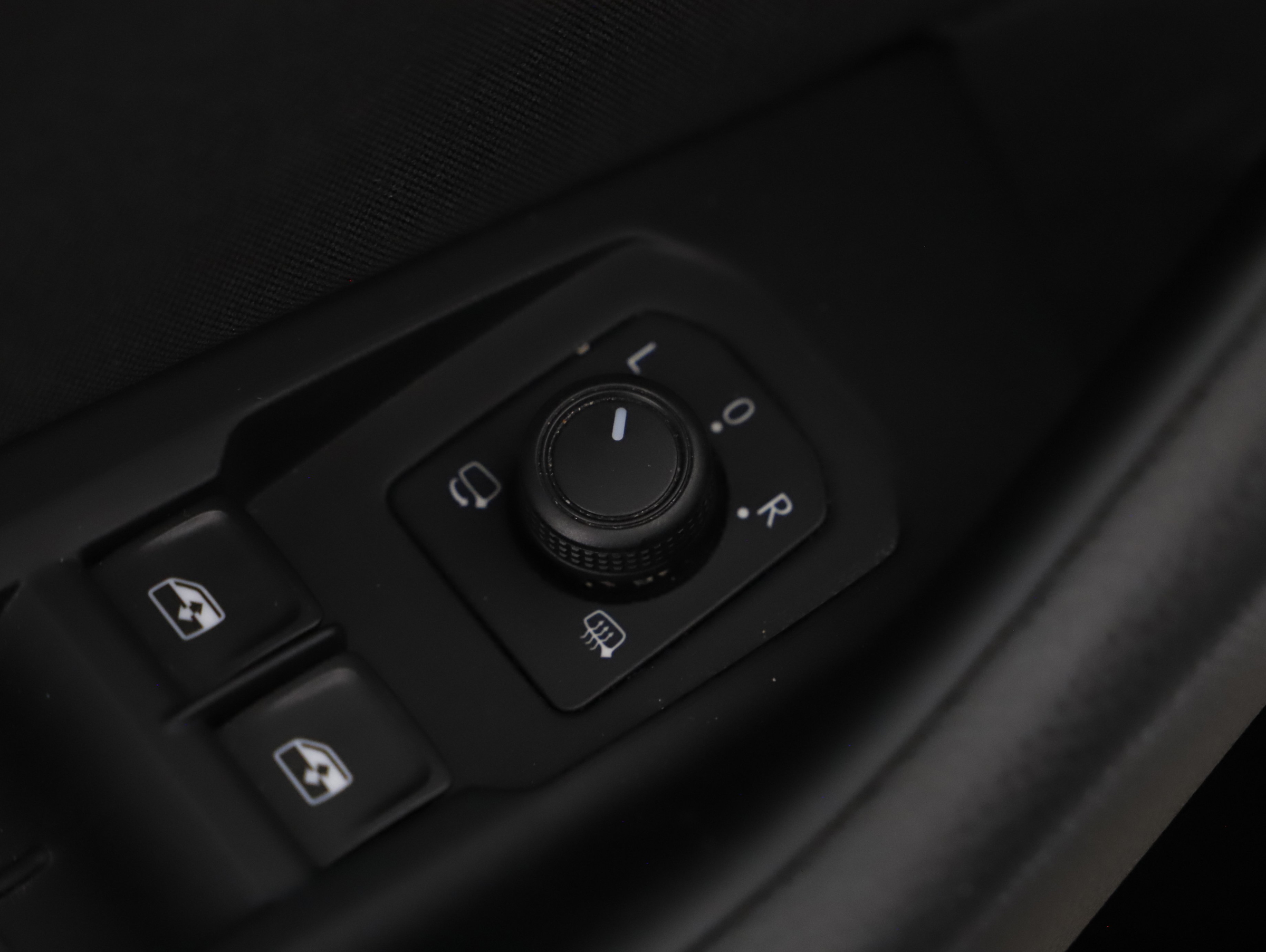 VW Passat Variant Business TDI DSG | Bild 6 von 23