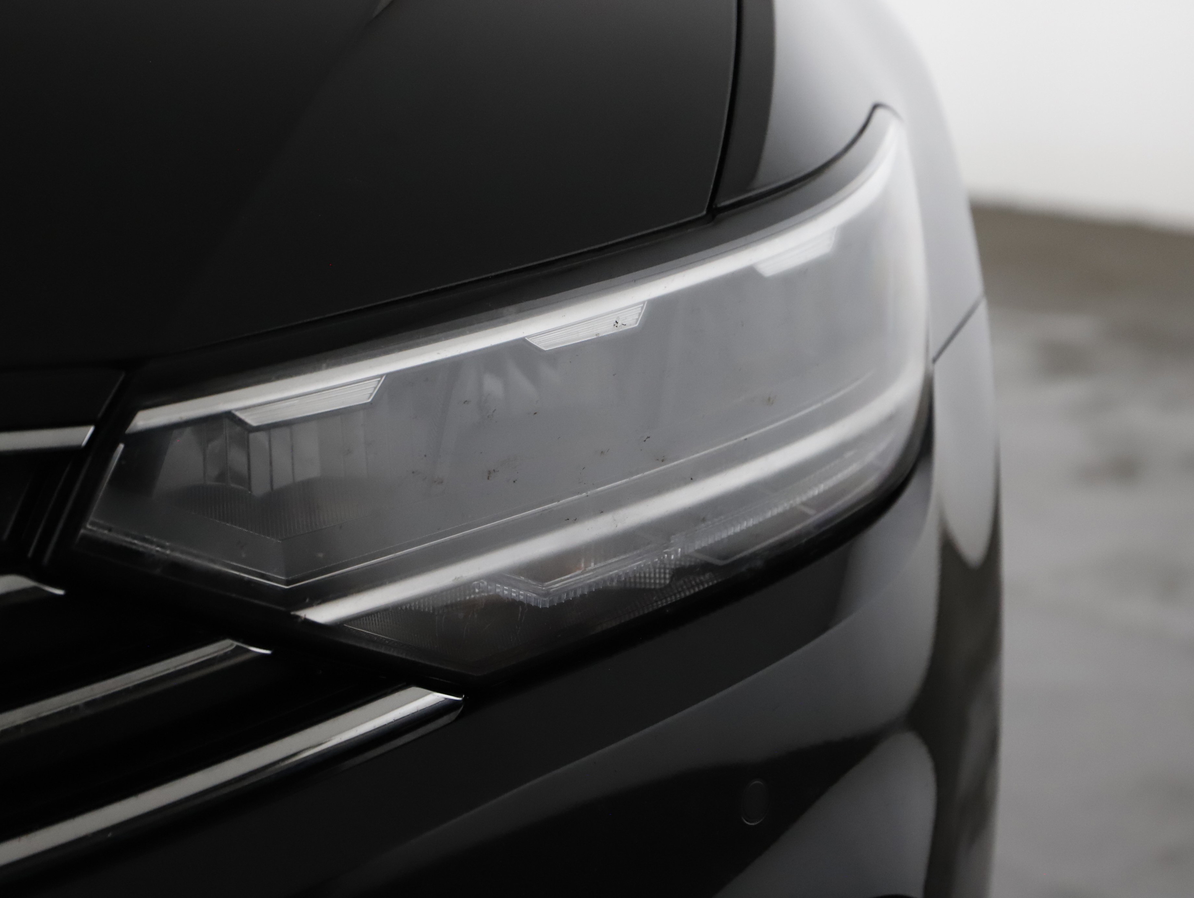 VW Passat Variant 2.0 TDI BMT Business | Bild 19 von 21