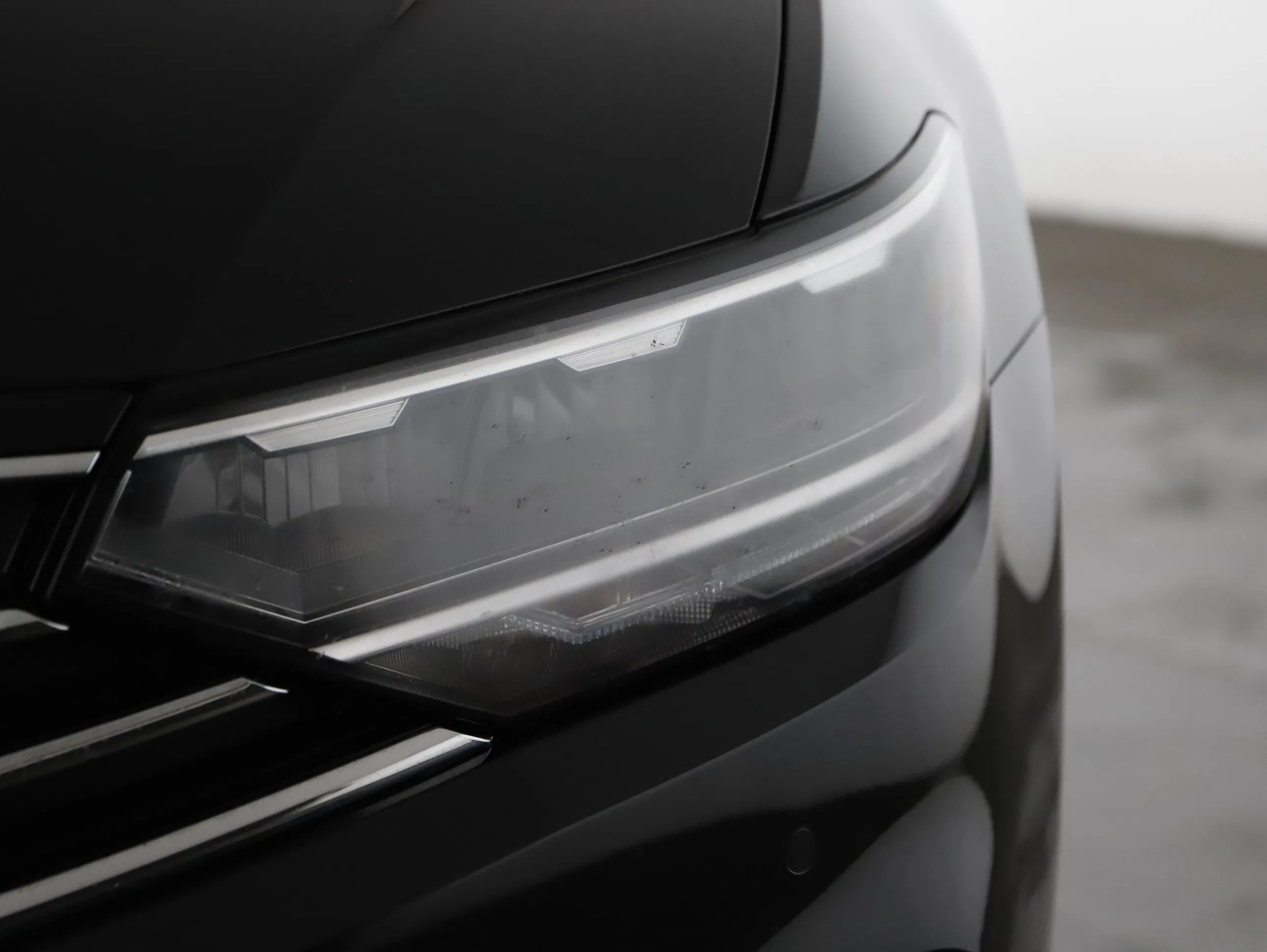 VW Passat Variant 2.0 TDI BMT Business | Bild 19 von 21
