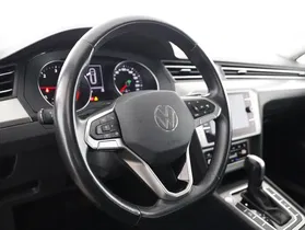 VW Passat Variant 2.0 TDI BMT | Thumbnail 8 von 21