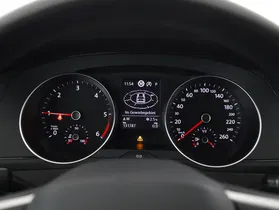 VW Passat Variant 2.0 TDI BMT | Thumbnail 9 von 21
