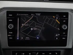 VW Passat Variant 2.0 TDI BMT | Thumbnail 16 von 21