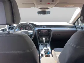 VW Passat Variant 2.0 TDI BMT Business | Thumbnail 15 von 20