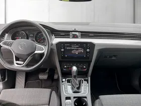 VW Passat Variant 2.0 TDI 4Motion BMT Business | Thumbnail 9 von 20
