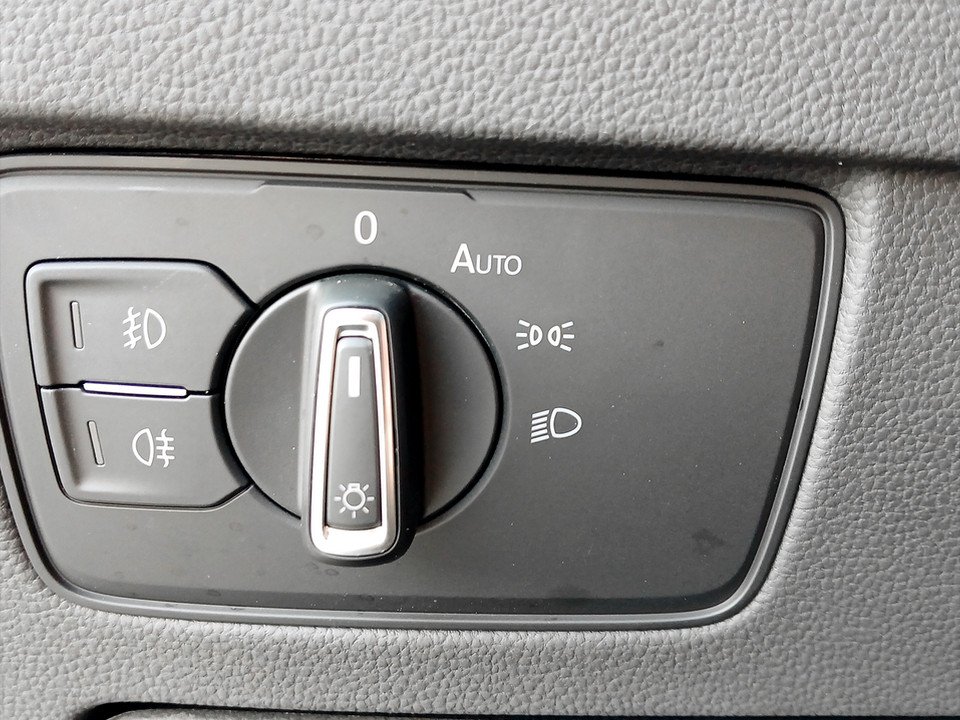 VW Passat 2.0 TDI BMT Business | Bild 9 von 22